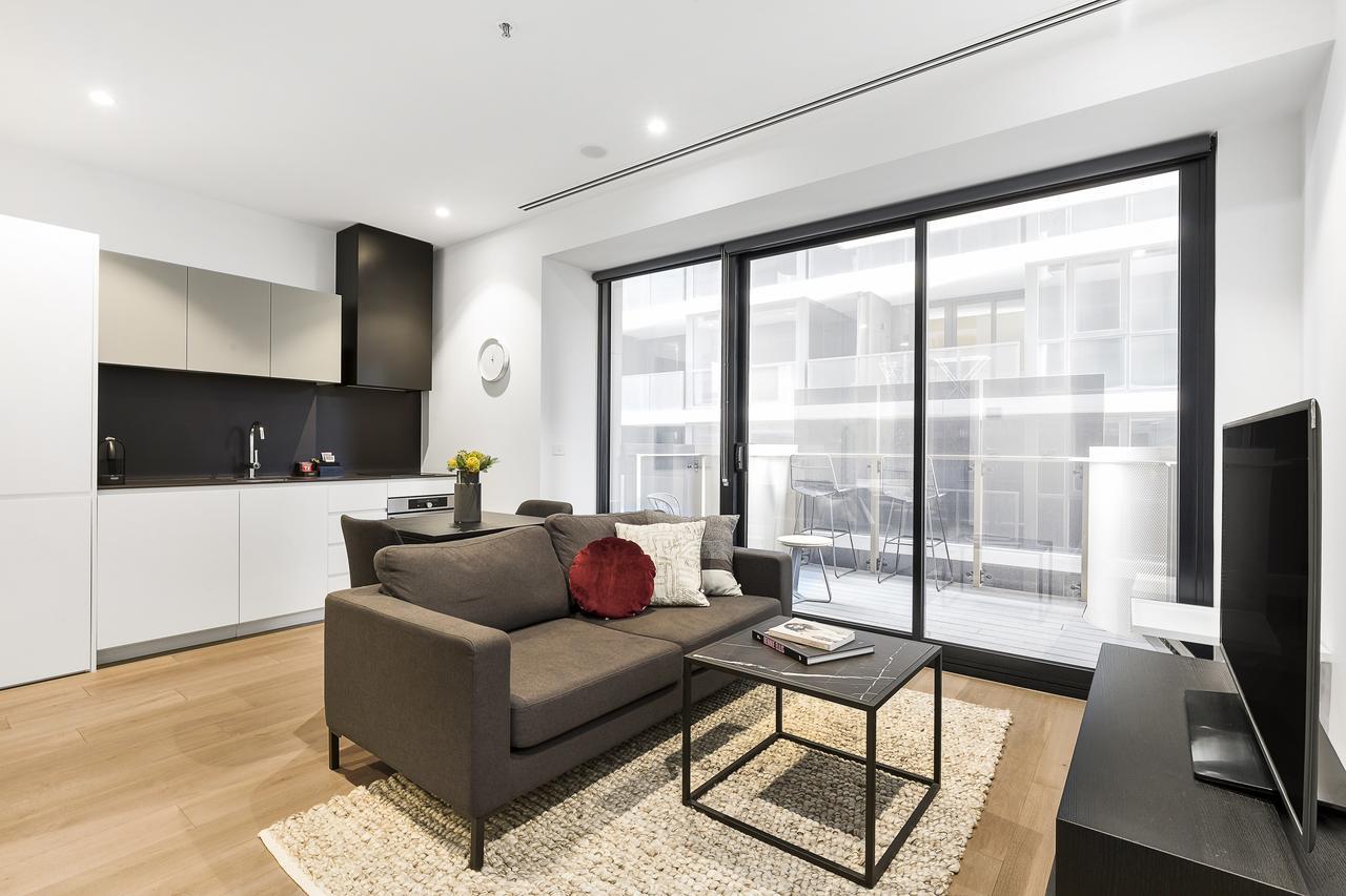 Tyrian Albert Park Lake Melbourne Exterior foto A typical apartment interior